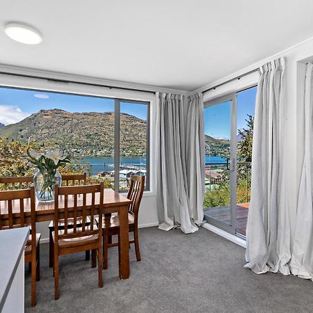 Lovely Marina Views And Sunny Balcony Distretto di Distretto di Queenstown Esterno foto